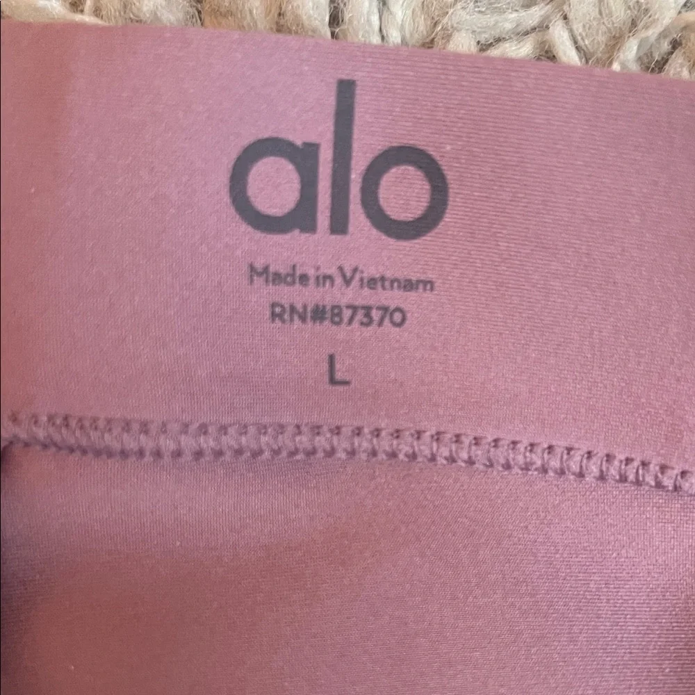 ALO 4 Point Utility Yoga Women Woodrose Leggings - Size Large